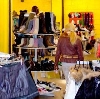 Магазины одежды и обуви в Алнашах